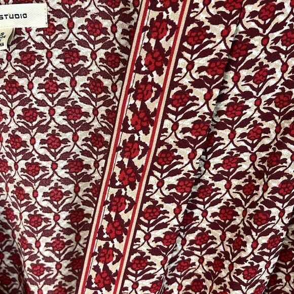 Max Studio Women's Small Blouse Top Flowy Boho Lightweight with Tie - Picture 5 of 9